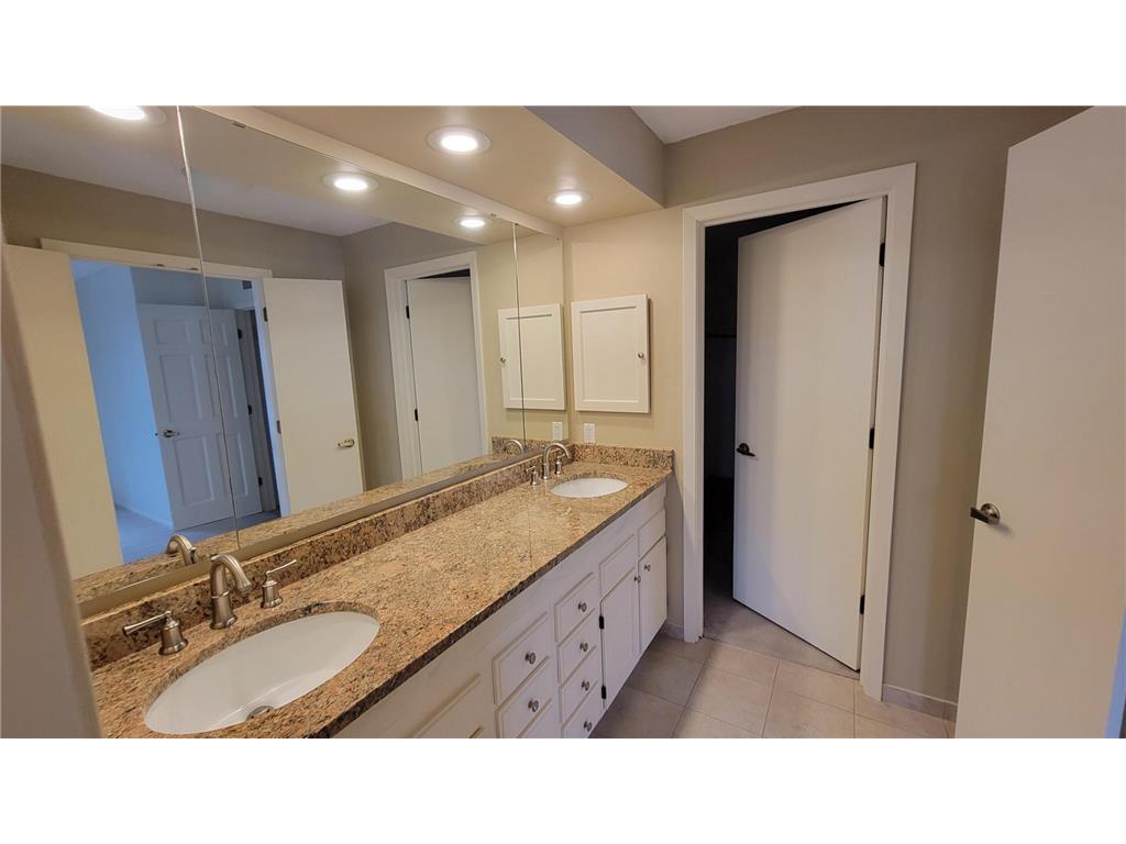 8430 Pennsylvania Road #109 Bloomington MN 55438 6743360 image16