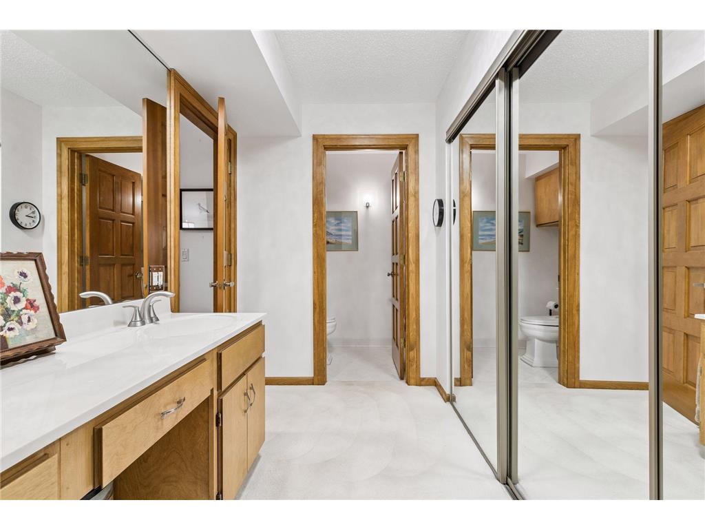 8430 Pennsylvania Road #113 Bloomington MN 55438 7044726 image27