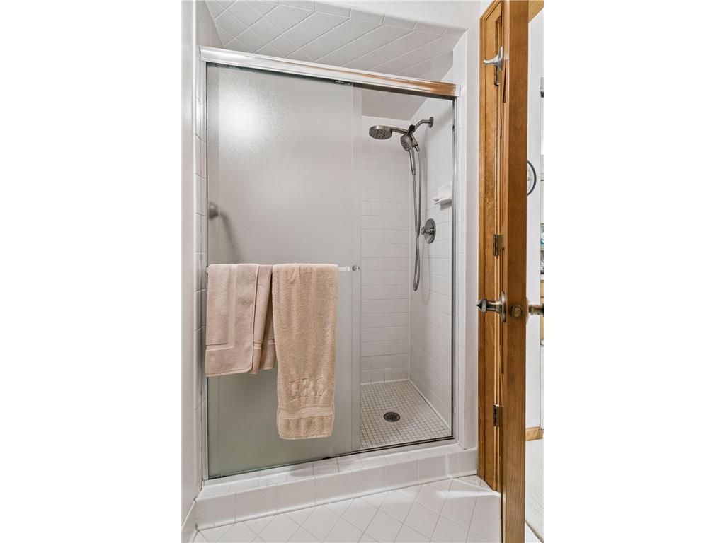 8430 Pennsylvania Road #113 Bloomington MN 55438 7044726 image28