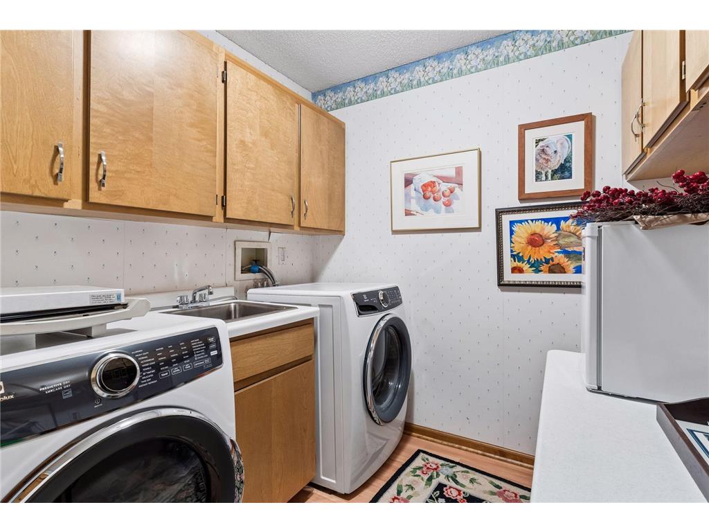 8430 Pennsylvania Road #113 Bloomington MN 55438 7044726 image33