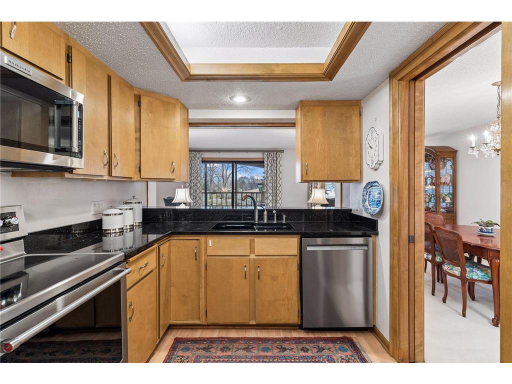 8430 Pennsylvania Road #113 Bloomington MN 55438 7044726 image5
