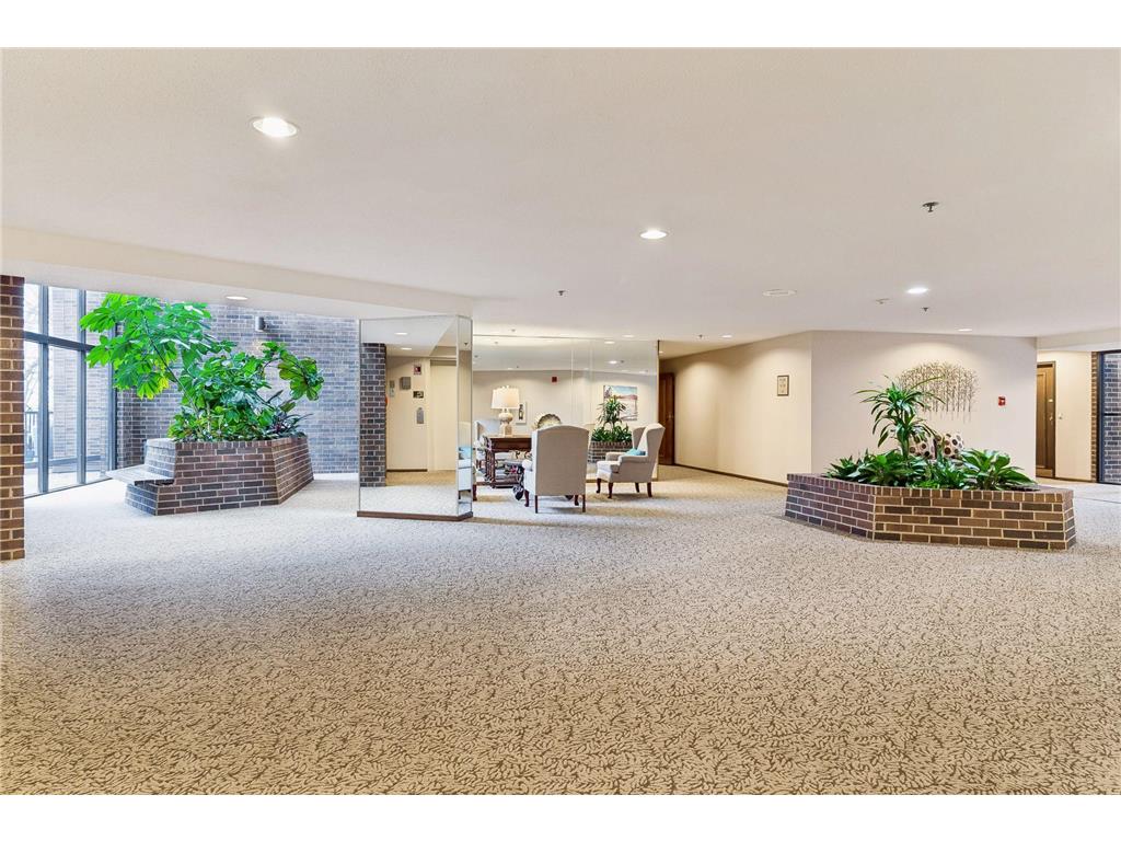 8430 Pennsylvania Road #113 Bloomington MN 55438 7044726 image83