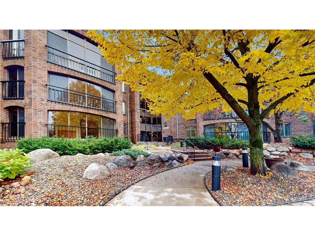 8430 Pennsylvania Road #213 Bloomington MN 55438 6454605 image1