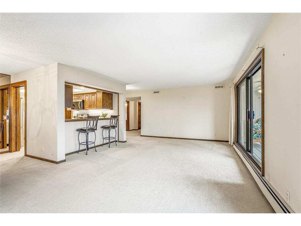 8430 Pennsylvania Road #216 Bloomington MN 55438 7020047 image10