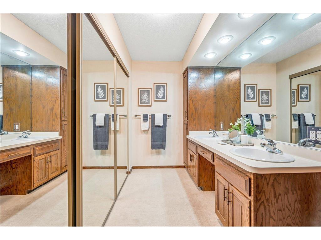 8430 Pennsylvania Road #216 Bloomington MN 55438 7020047 image29