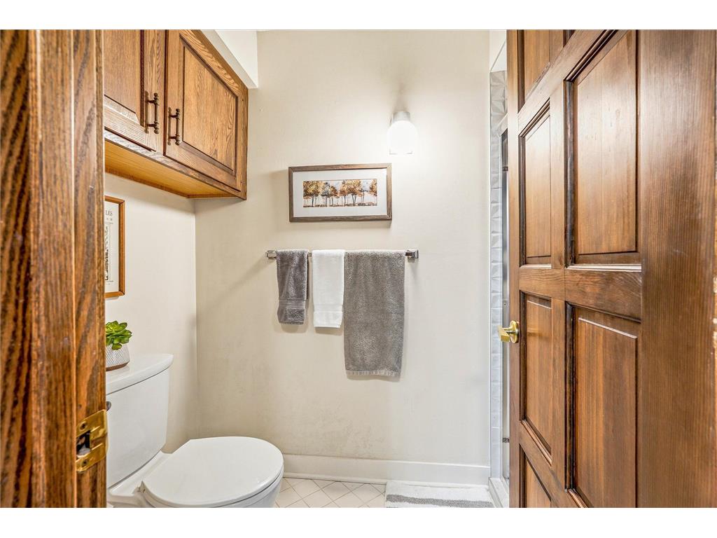 8430 Pennsylvania Road #216 Bloomington MN 55438 7020047 image30