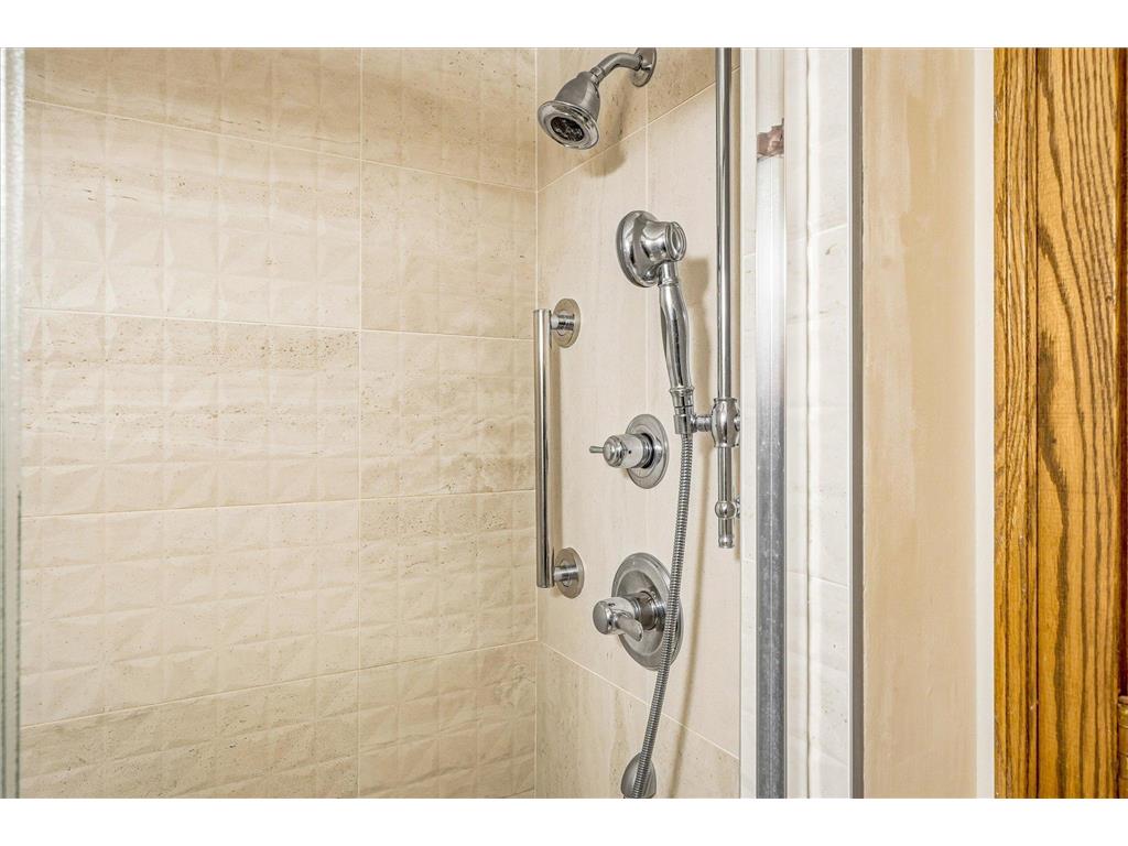 8430 Pennsylvania Road #216 Bloomington MN 55438 7020047 image31