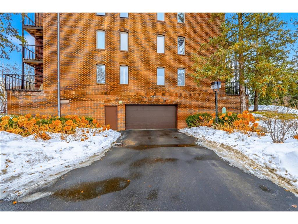 8430 Pennsylvania Road #216 Bloomington MN 55438 7020047 image37