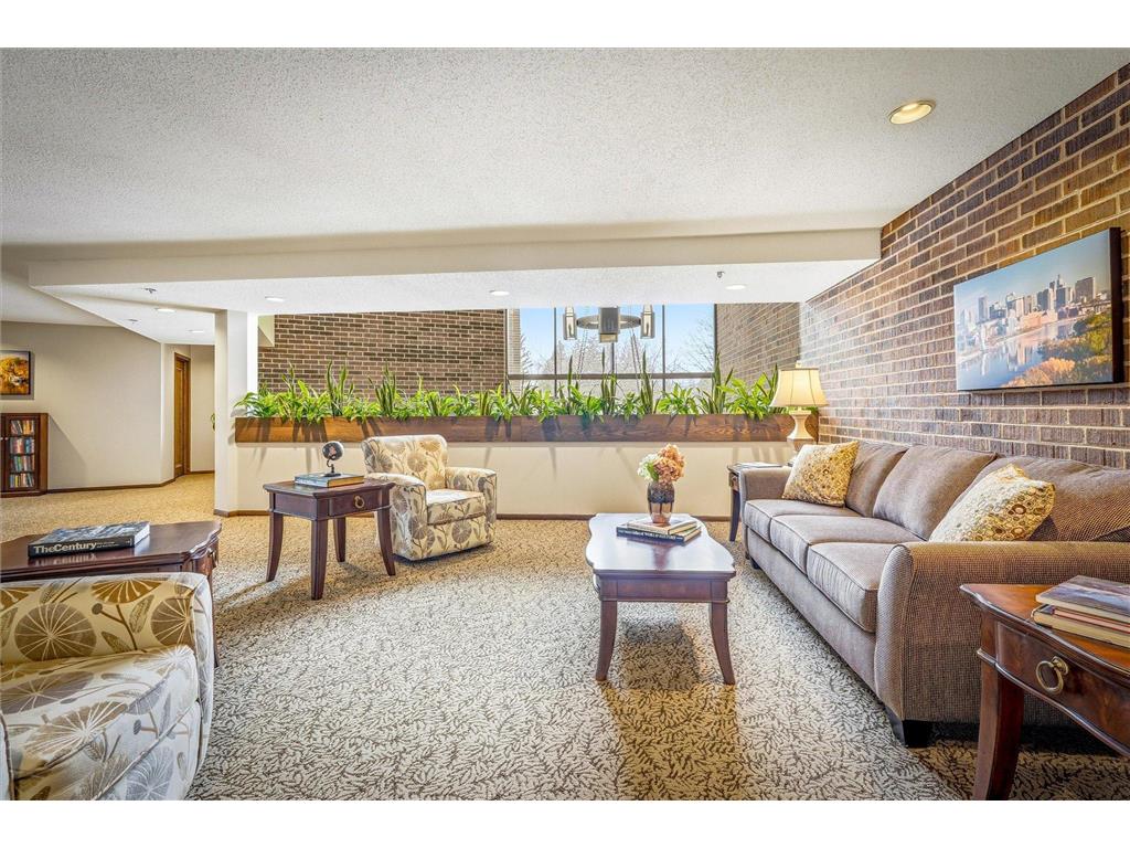 8430 Pennsylvania Road #216 Bloomington MN 55438 7020047 image41