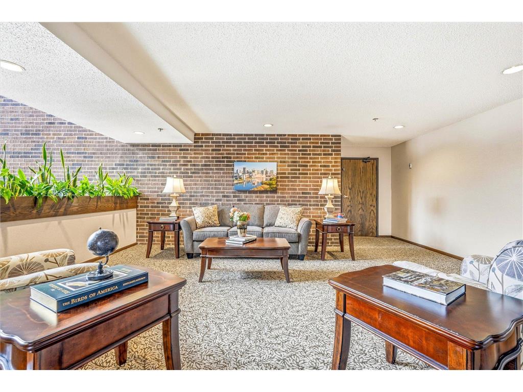 8430 Pennsylvania Road #216 Bloomington MN 55438 7020047 image42