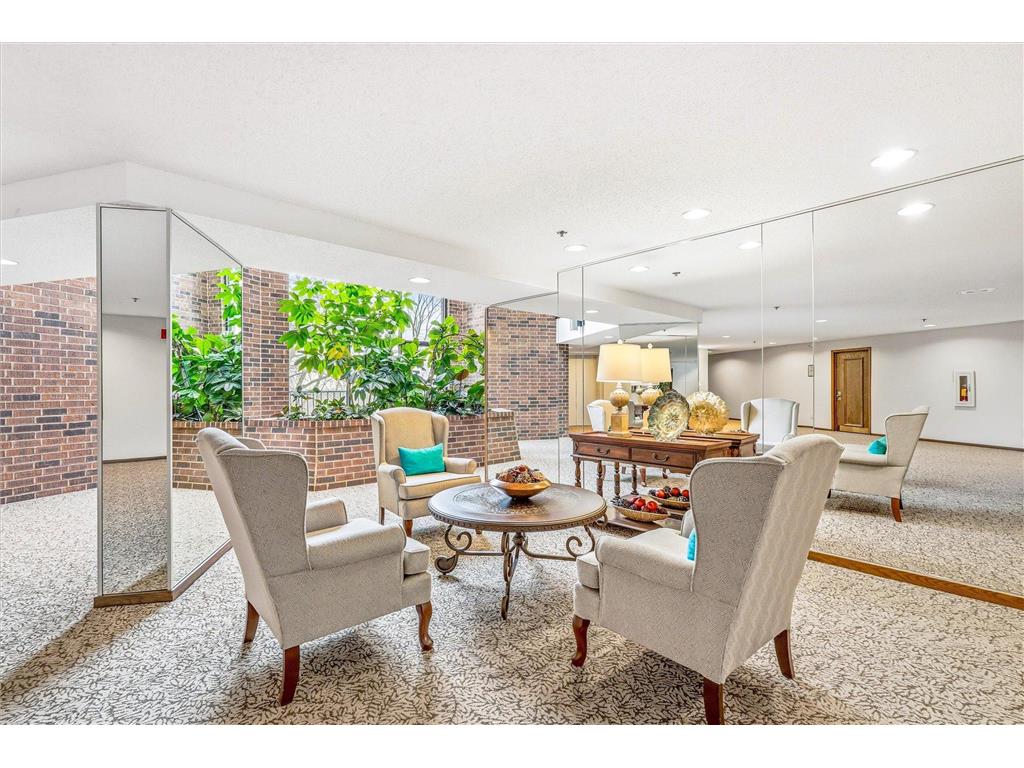 8430 Pennsylvania Road #216 Bloomington MN 55438 7020047 image43