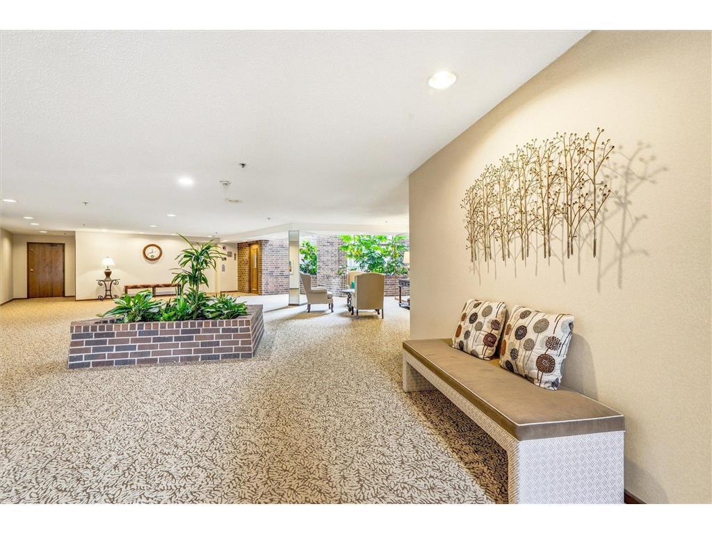 8430 Pennsylvania Road #216 Bloomington MN 55438 7020047 image45