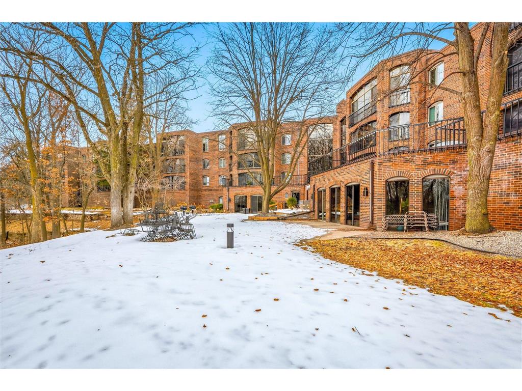8430 Pennsylvania Road #216 Bloomington MN 55438 7020047 image56