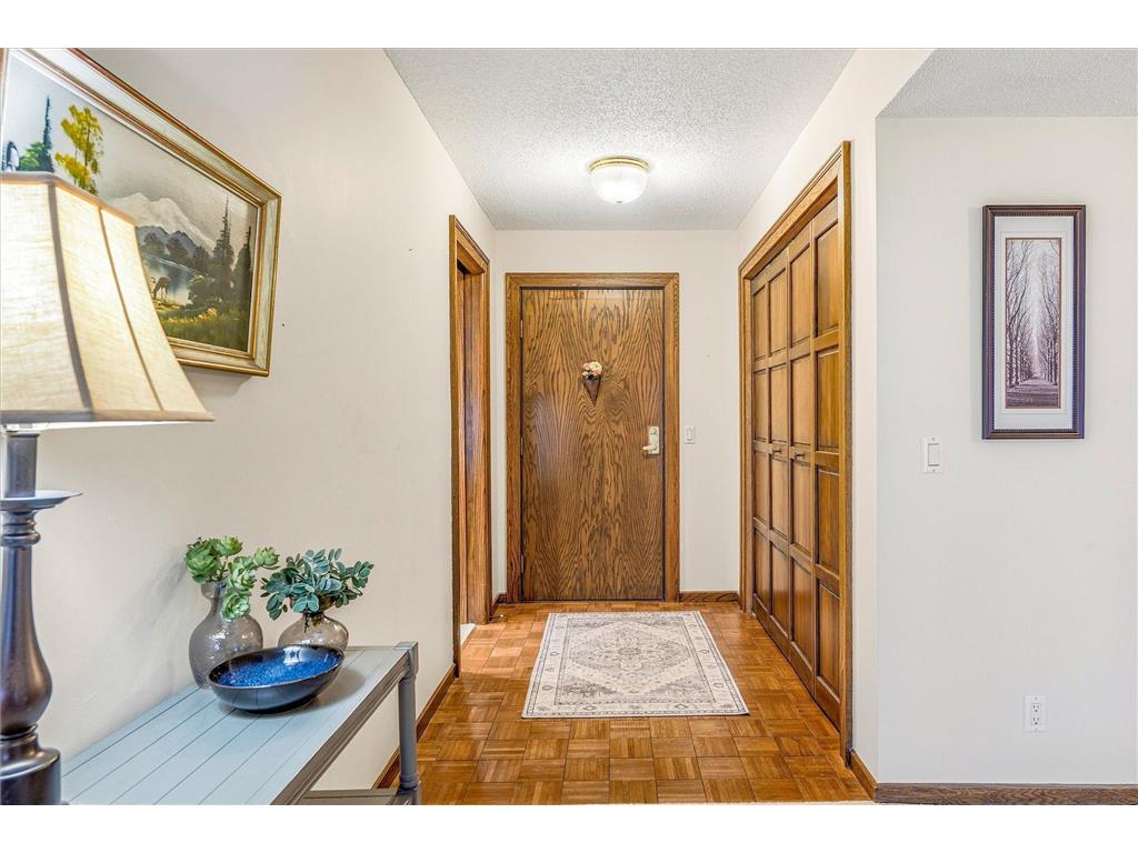 8430 Pennsylvania Road #216 Bloomington MN 55438 7020047 image7