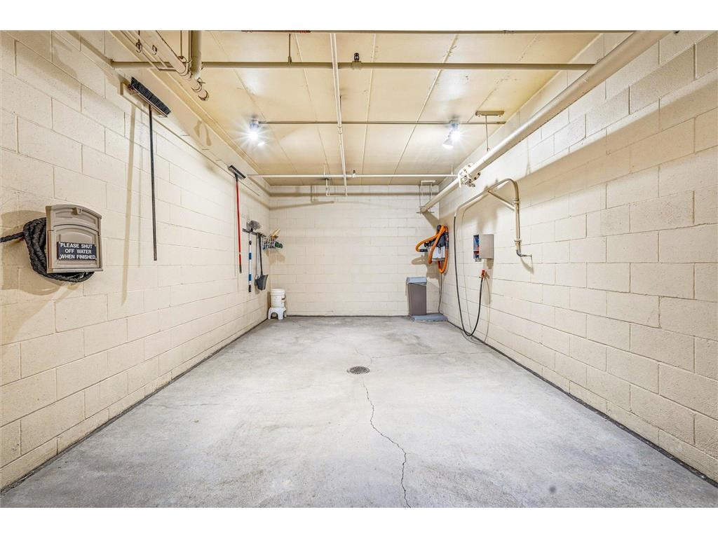 8430 Pennsylvania Road #216 Bloomington MN 55438 7020047 image70