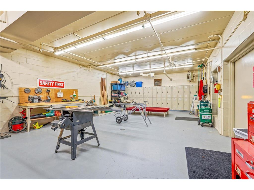 8430 Pennsylvania Road #216 Bloomington MN 55438 7020047 image71