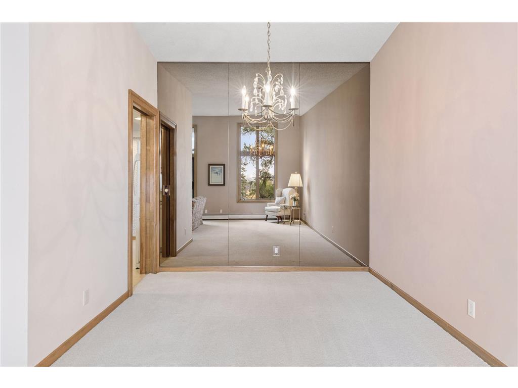 8430 Pennsylvania Road #311 Bloomington MN 55438 7028998 image14