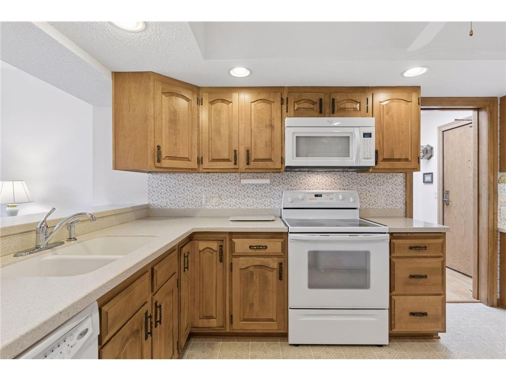 8430 Pennsylvania Road #311 Bloomington MN 55438 7028998 image17