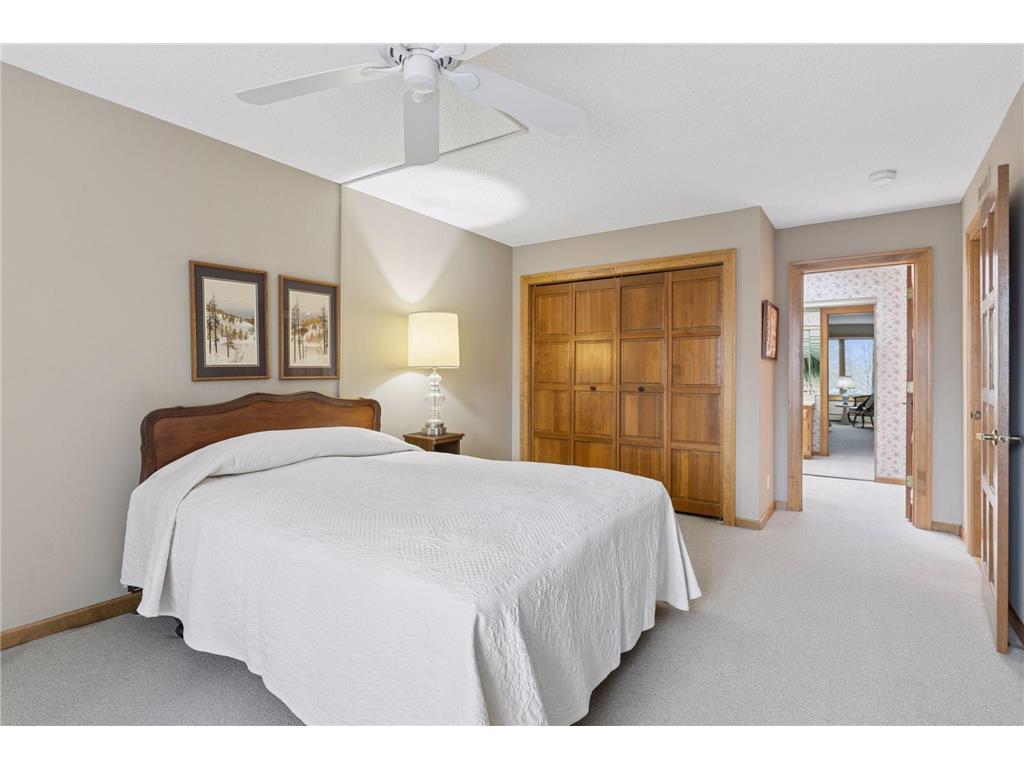 8430 Pennsylvania Road #311 Bloomington MN 55438 7028998 image23