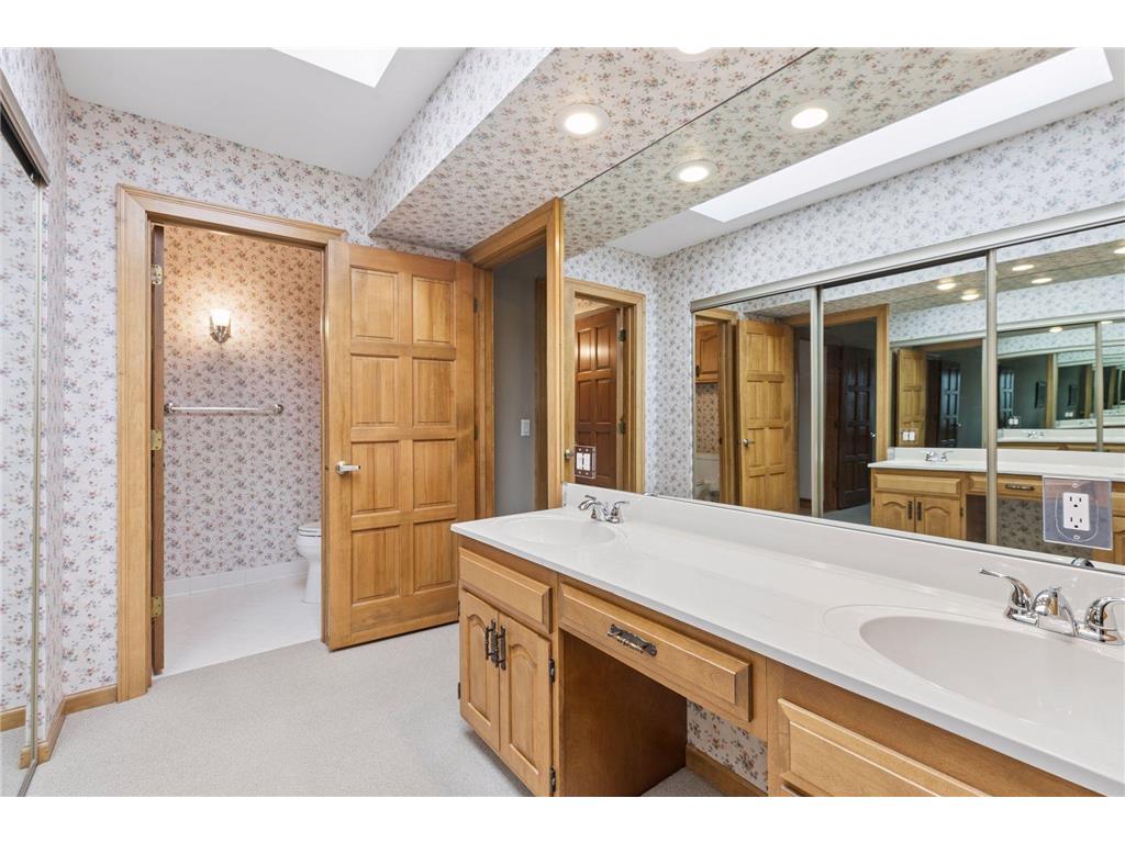 8430 Pennsylvania Road #311 Bloomington MN 55438 7028998 image29