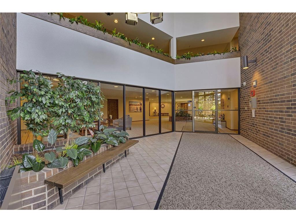 8430 Pennsylvania Road #311 Bloomington MN 55438 7028998 image39