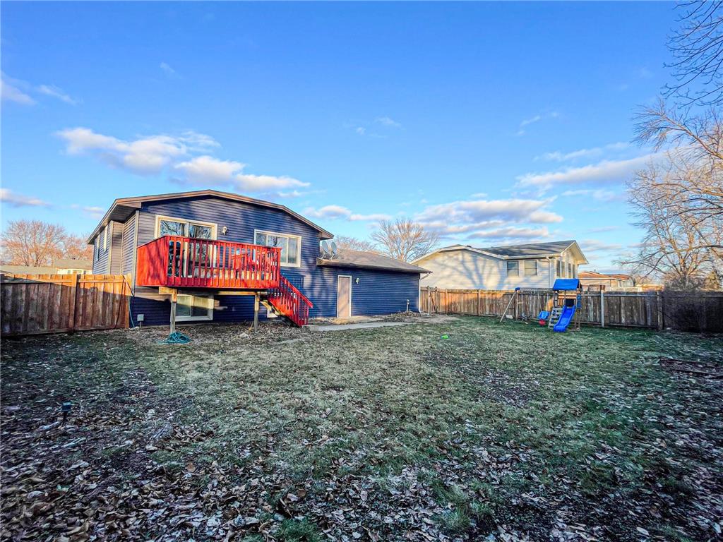 8431 Adair Avenue N Brooklyn Park MN 55443 7051991 image14