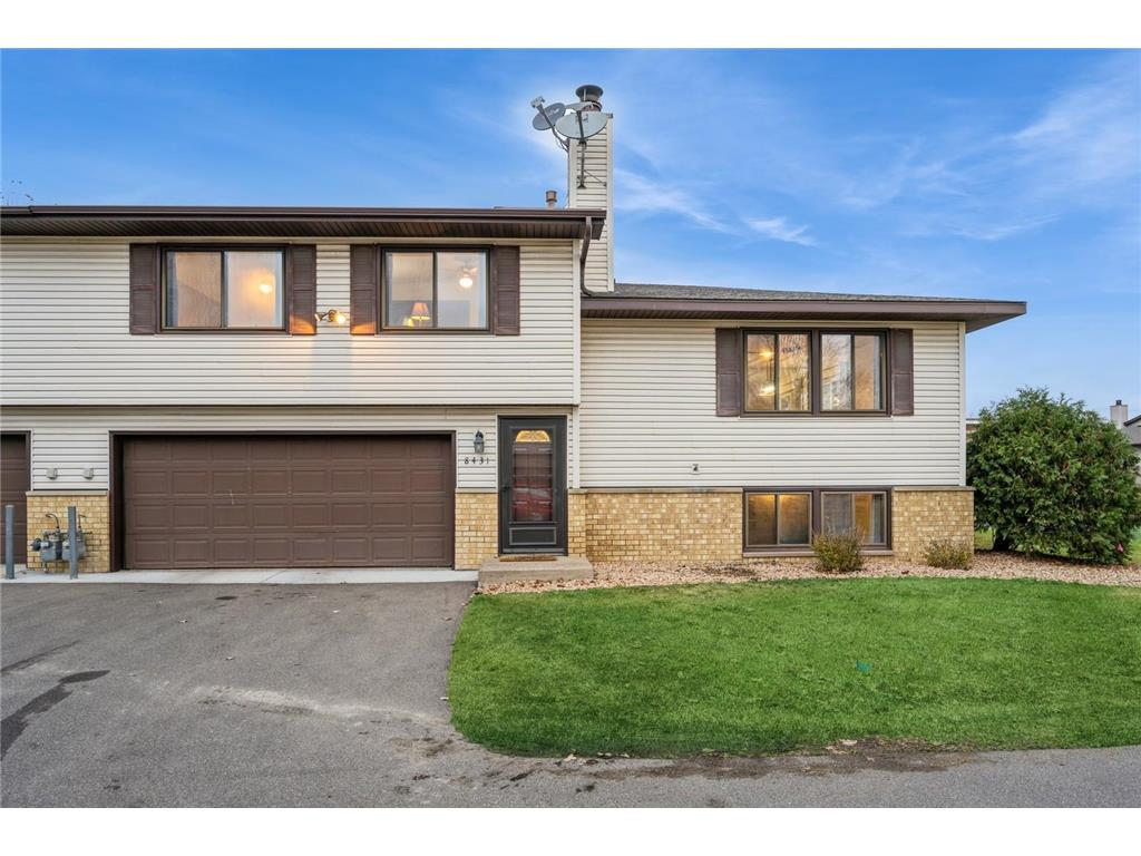 8431 Toledo Avenue N Brooklyn Park MN 55443 6752212 image1