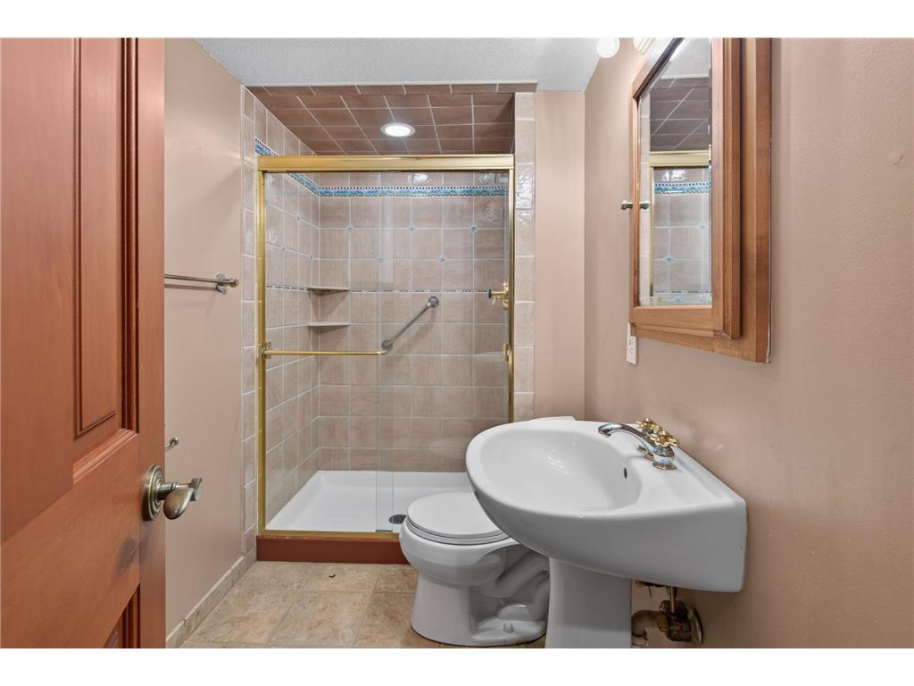 8432 W 100th Street Bloomington MN 55438 7093867 image20