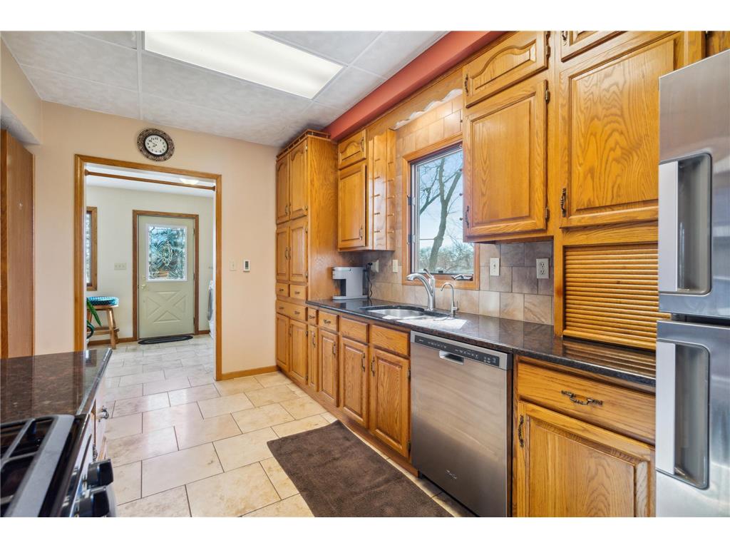 8433 Kennedy Memorial Drive, Saint Bonifacius, MN, 55375 MLS 6492494