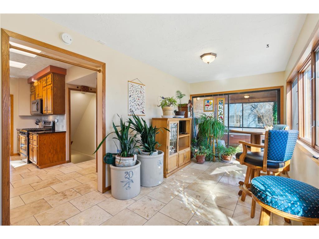 8433 Kennedy Memorial Drive, Saint Bonifacius, MN, 55375 MLS 6492494