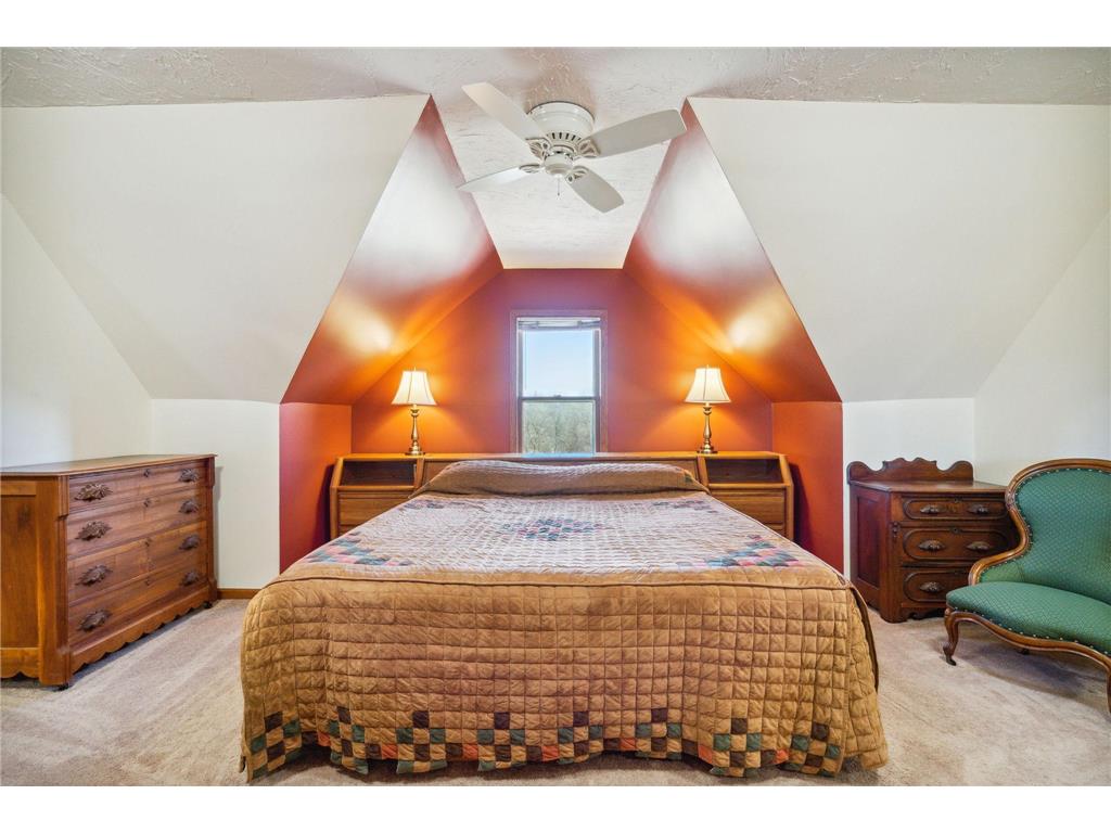 8433 Kennedy Memorial Drive, Saint Bonifacius, MN, 55375 MLS 6492494