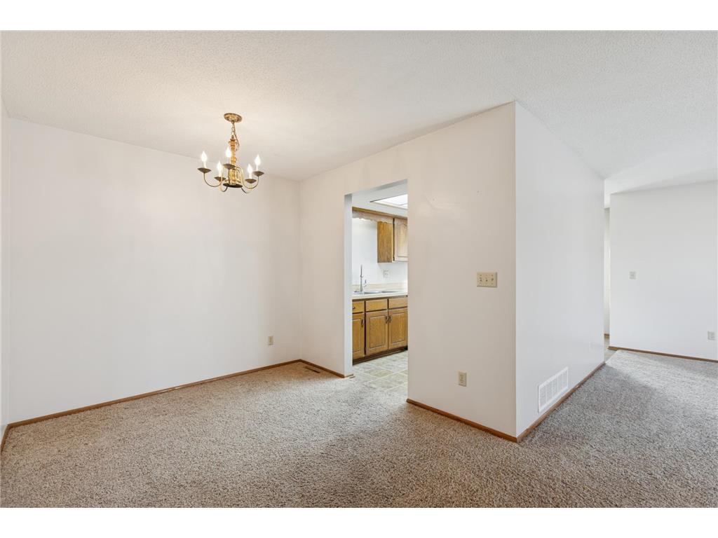 8433 Yates Avenue N #6 Brooklyn Park MN 55443 7011576 image5