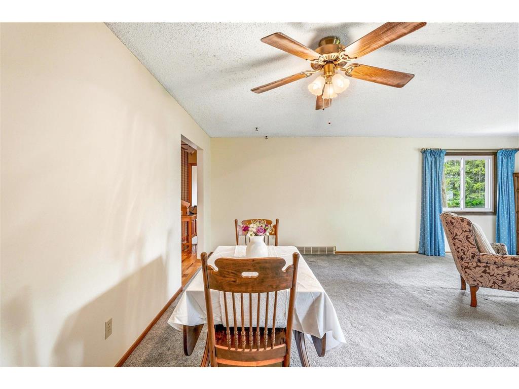 8435 Shadyview Lane N Maple Grove MN 55311 - Weaver 7001402 image10