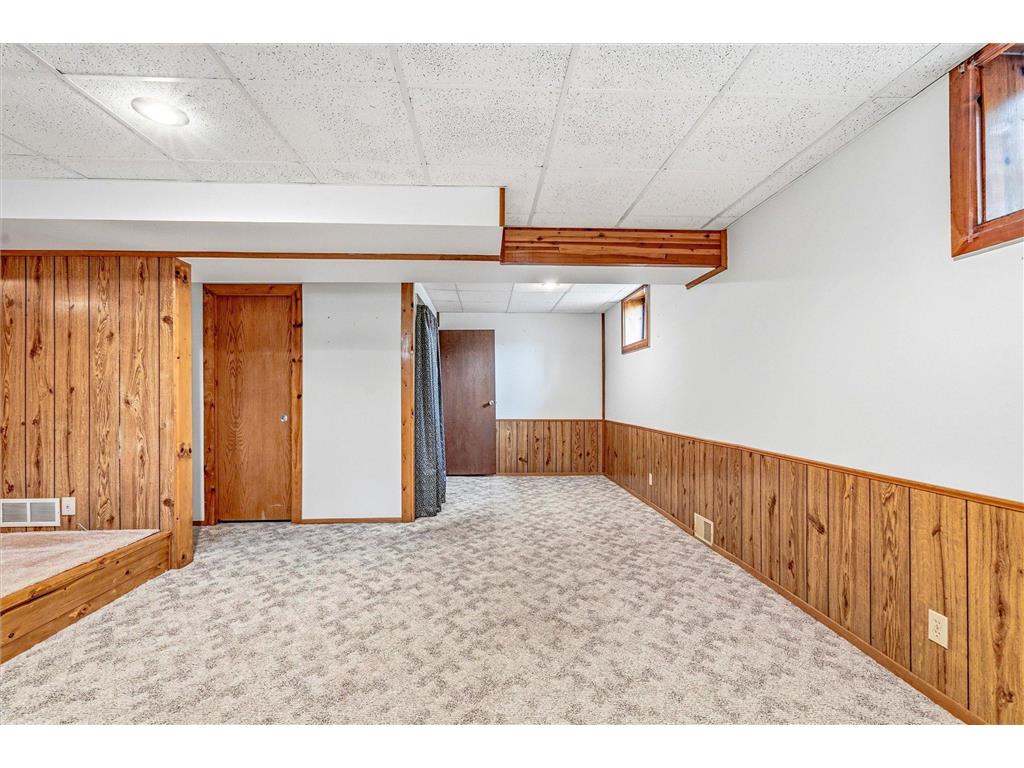 8435 Shadyview Lane N Maple Grove MN 55311 - Weaver 7001402 image21