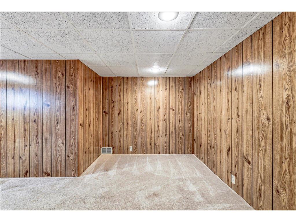 8435 Shadyview Lane N Maple Grove MN 55311 - Weaver 7001402 image25