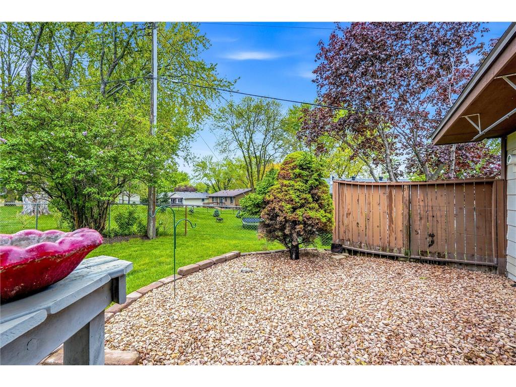 8435 Shadyview Lane N Maple Grove MN 55311 - Weaver 7001402 image32