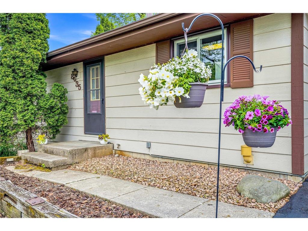 8435 Shadyview Lane N Maple Grove MN 55311 - Weaver 7001402 image4