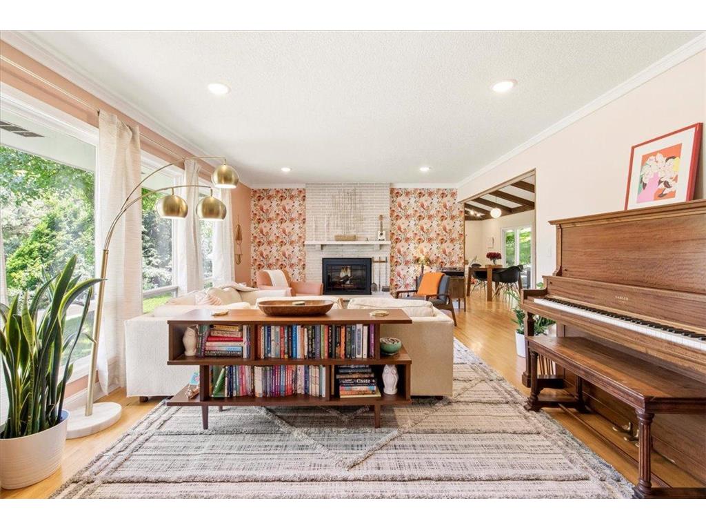 8435 Wesley Drive Golden Valley MN 55427 7093538 image10