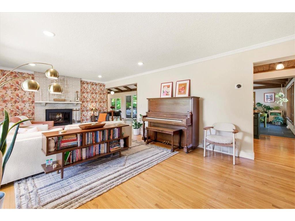 8435 Wesley Drive Golden Valley MN 55427 7093538 image12