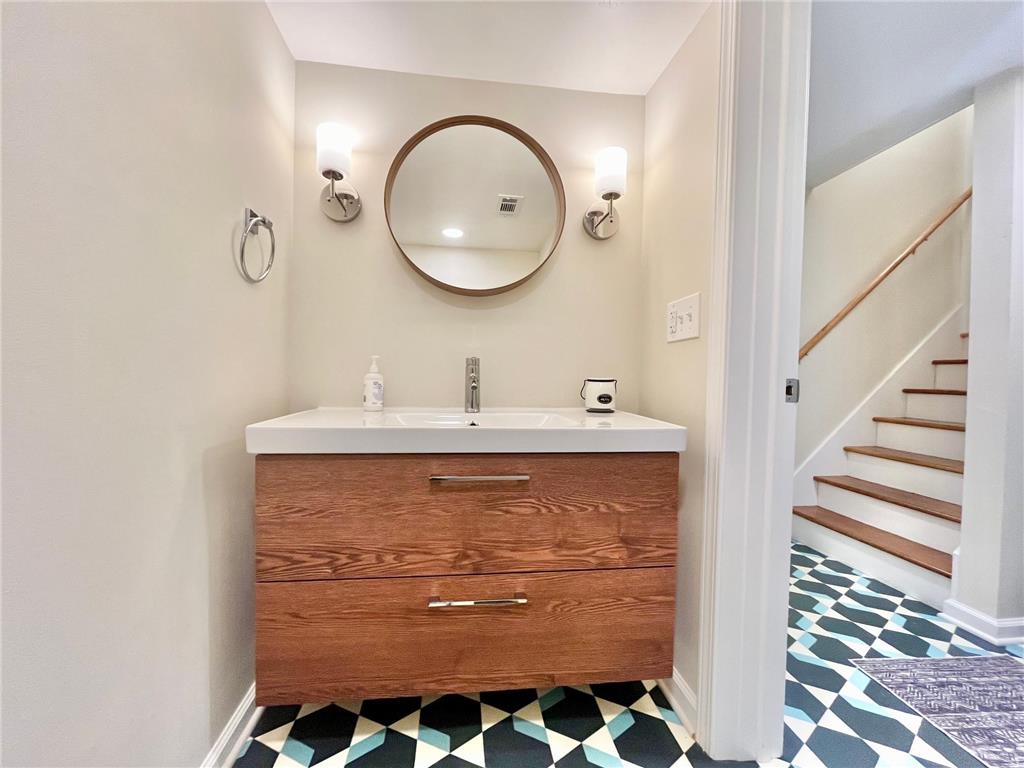 8435 Wesley Drive Golden Valley MN 55427 7093538 image29