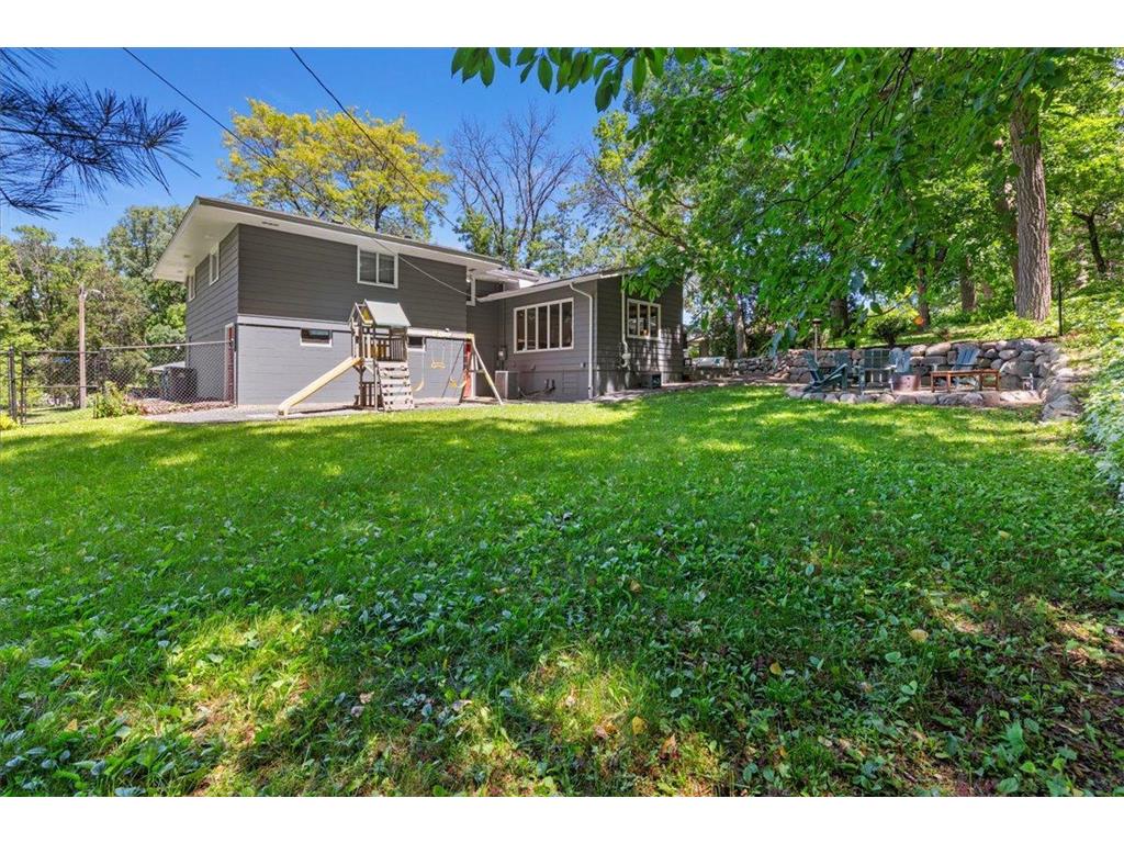8435 Wesley Drive Golden Valley MN 55427 7093538 image38