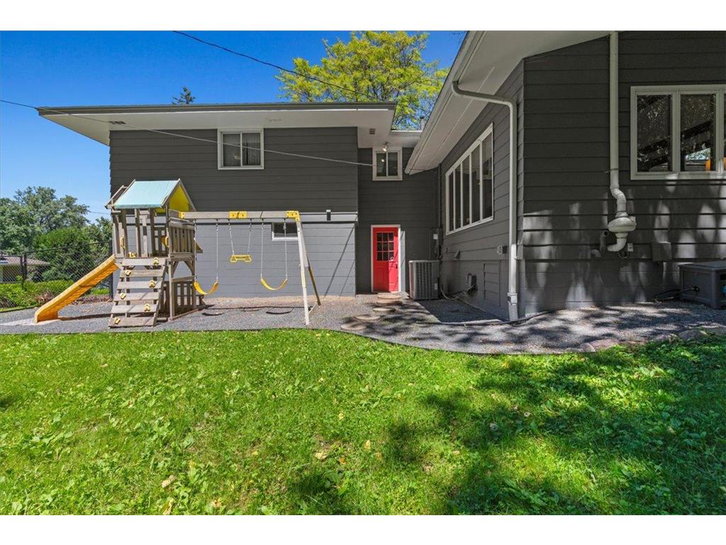 8435 Wesley Drive Golden Valley MN 55427 7093538 image39