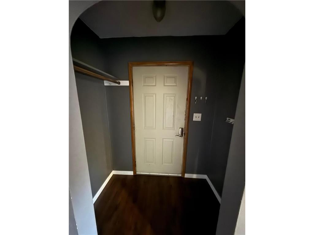 844 Cedar Avenue Westbrook MN 56183 6803281 image5