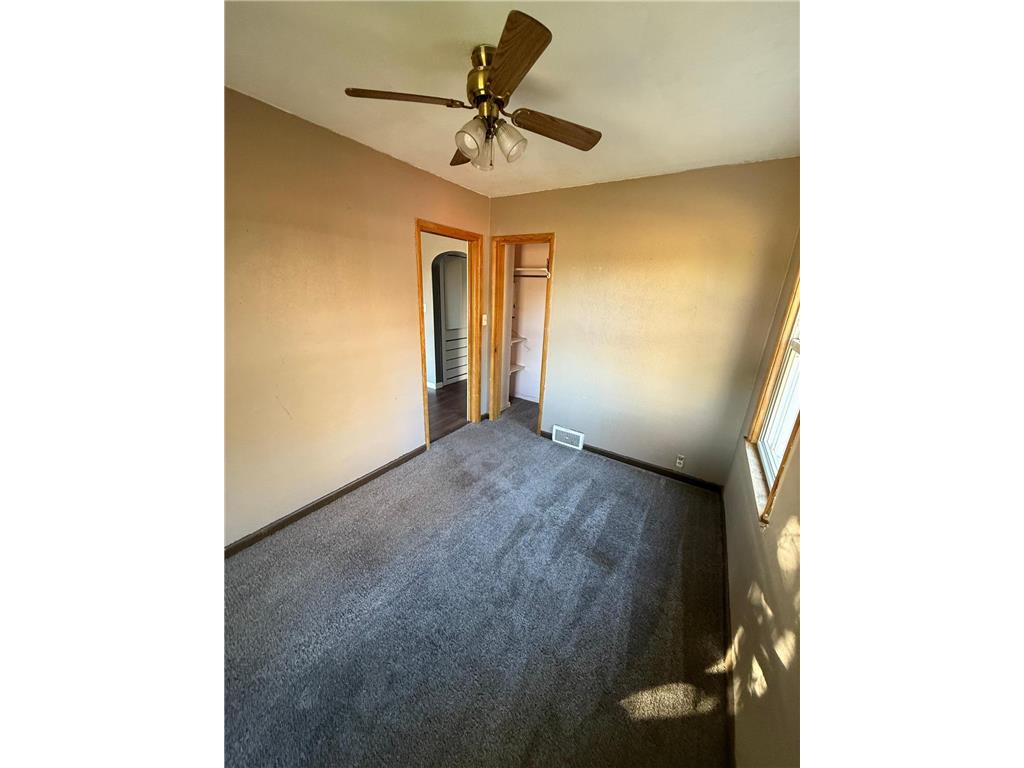 844 Cedar Avenue Westbrook MN 56183 6803281 image8