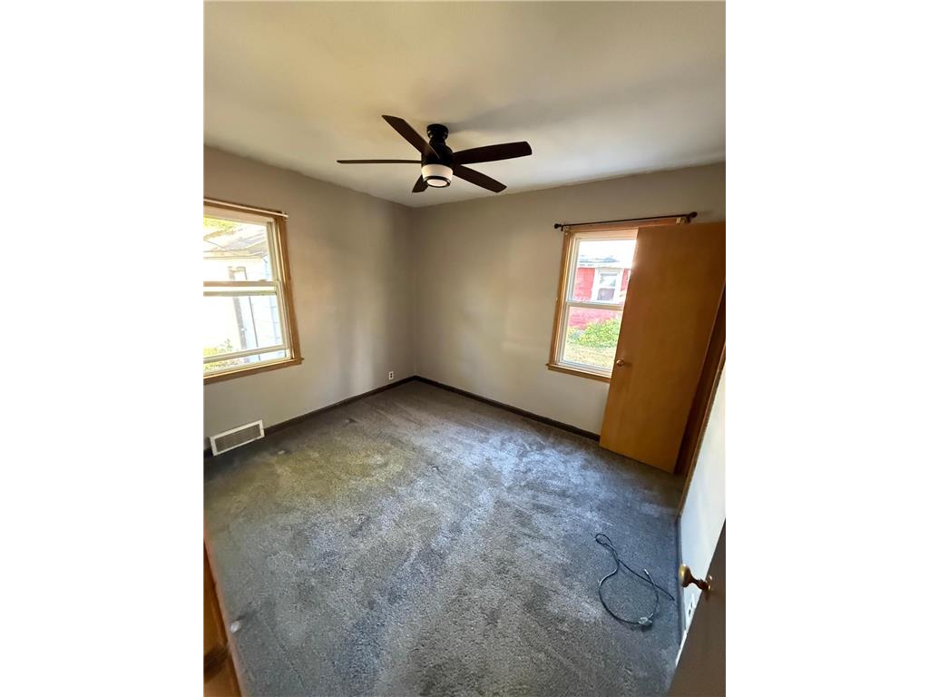 844 Cedar Avenue Westbrook MN 56183 6803281 image9