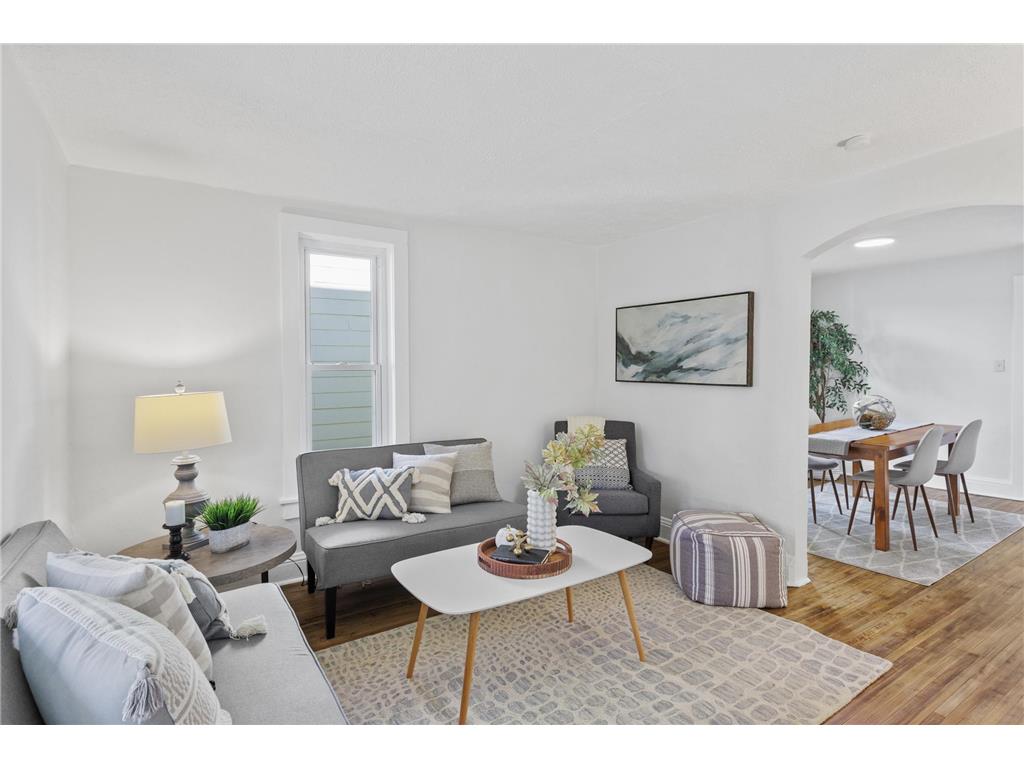 844 Howell Street N Saint Paul MN 55104 7001288 image1
