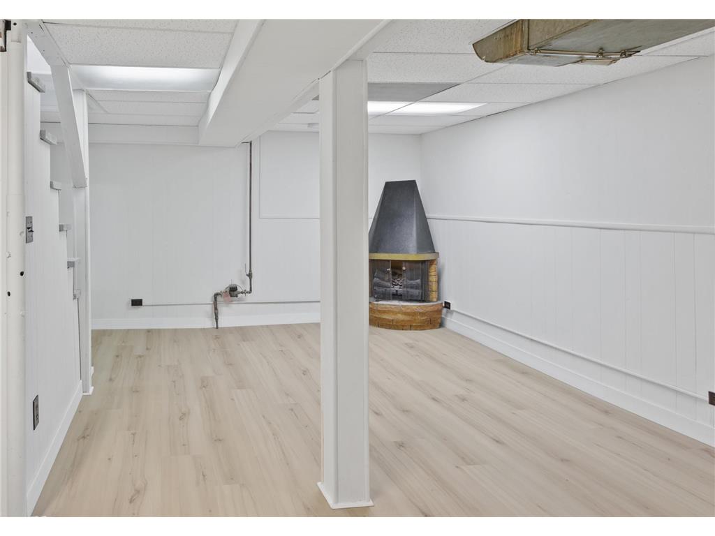 844 Howell Street N Saint Paul MN 55104 7001288 image17