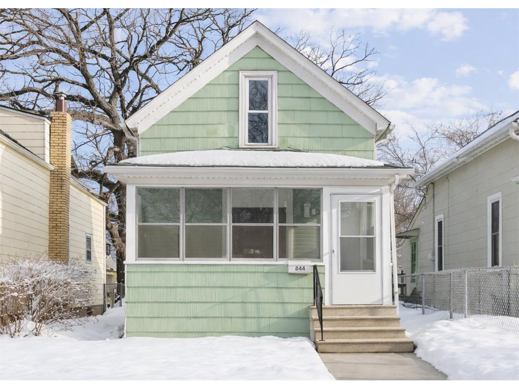 844 Howell Street N Saint Paul MN 55104 7001288 image2