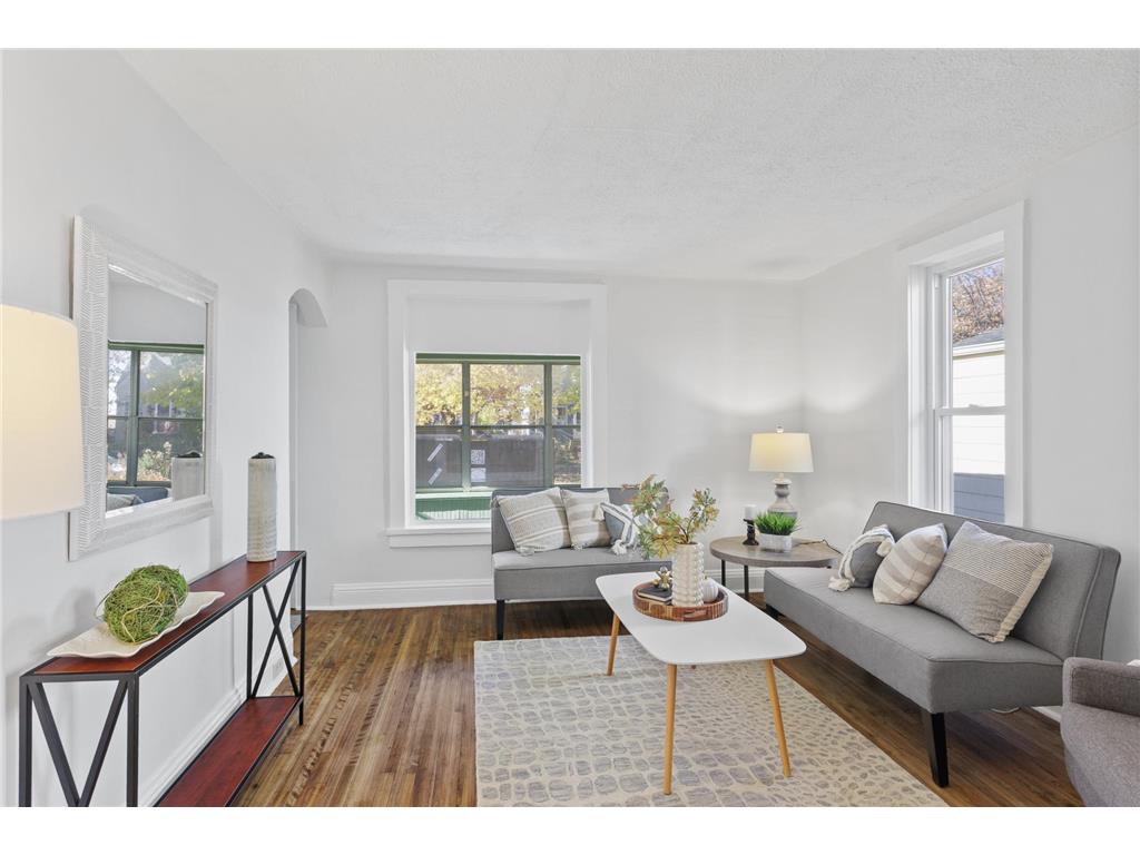 844 Howell Street N Saint Paul MN 55104 7001288 image3