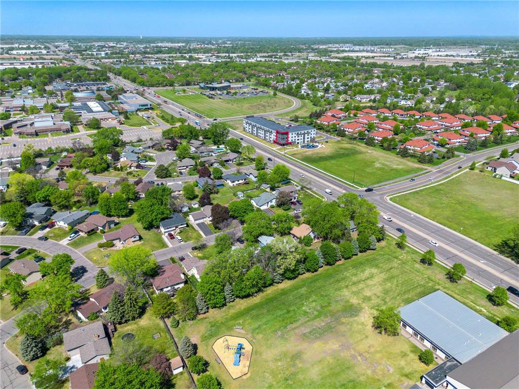 8441 Idaho Avenue N Brooklyn Park MN 55445 7073246 image28